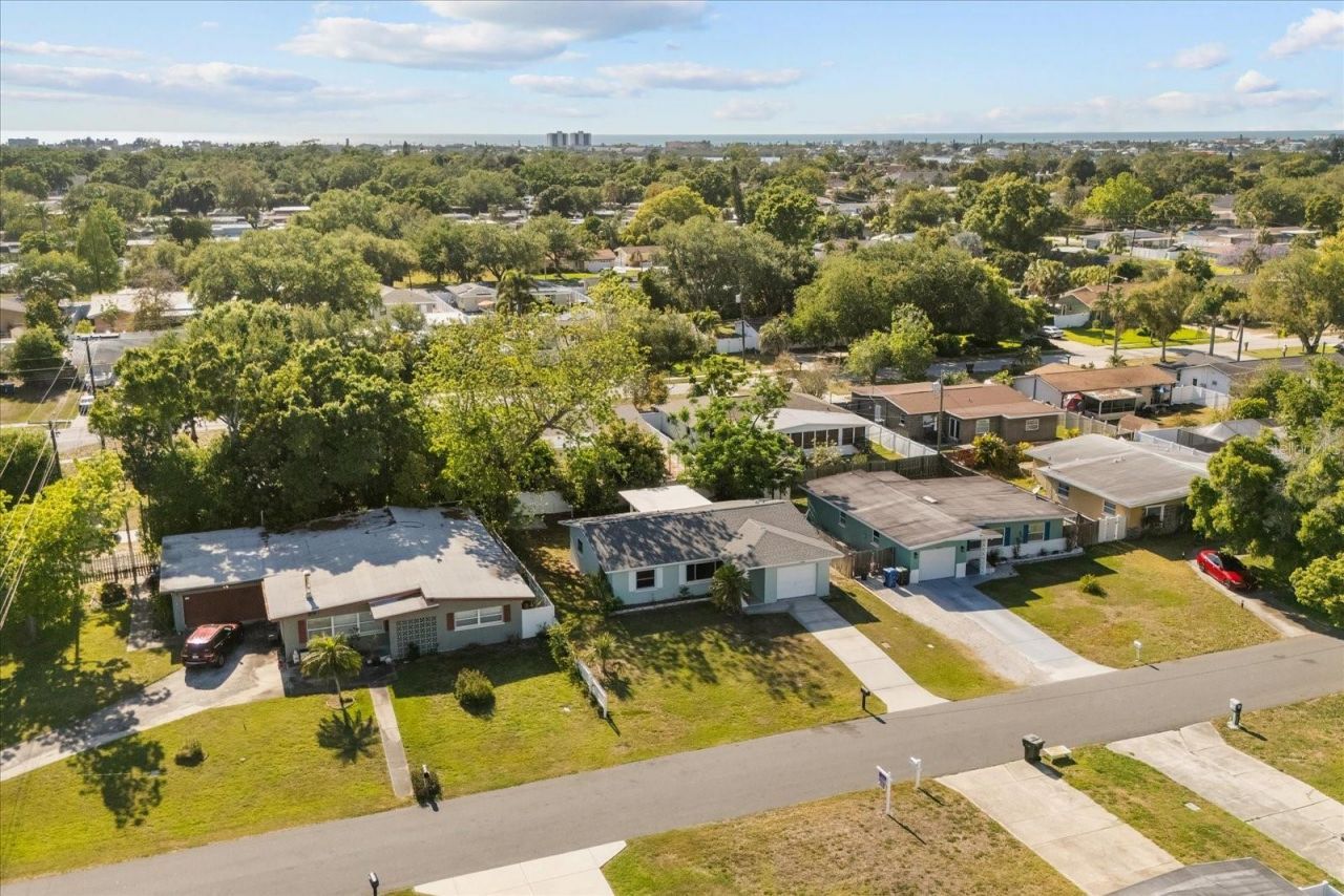 12432 136th Lane, Largo, FL 33774 Photo