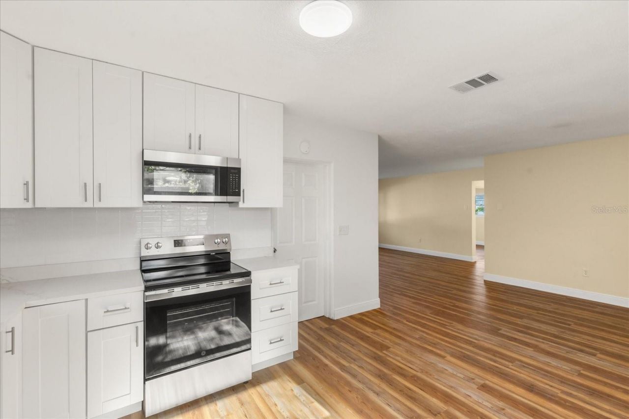 12432 136th Lane, Largo, FL 33774 Photo