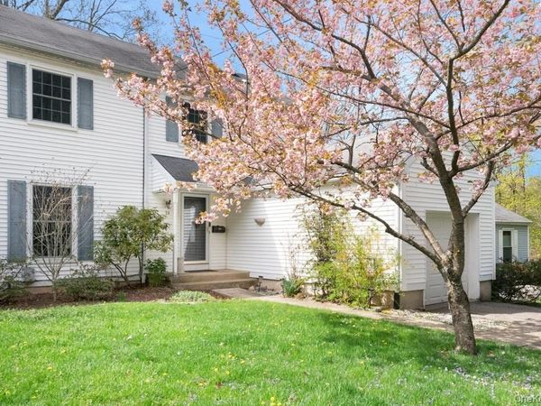 34 Jackson Road , Briarcliff Manor, NY 10510