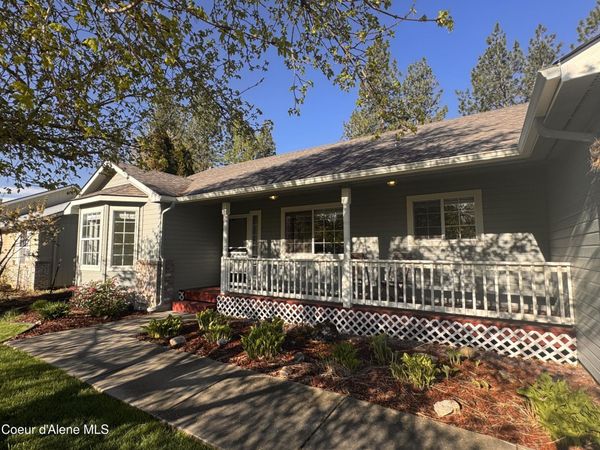 2471 N HENRY ST , Post Falls, ID 83854