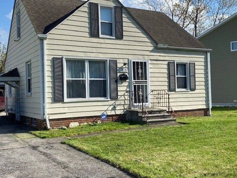 3815 E 186th Street, Cleveland, OH 44122 Photo 1