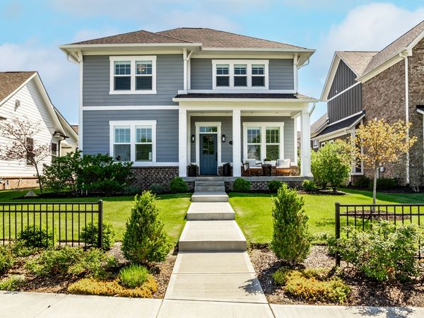 14943 Oak Hollow Lane W, Carmel, IN 46033