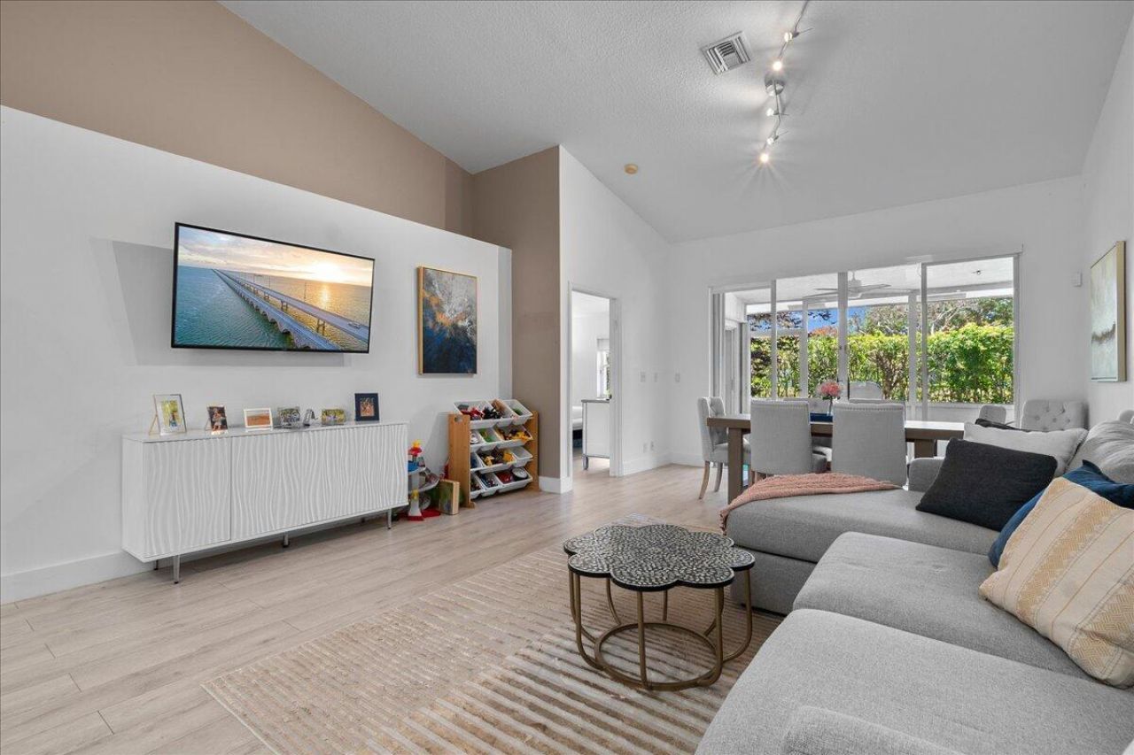 8304 VÃ­a Di Veneto, Boca Raton, FL 33496 Photo