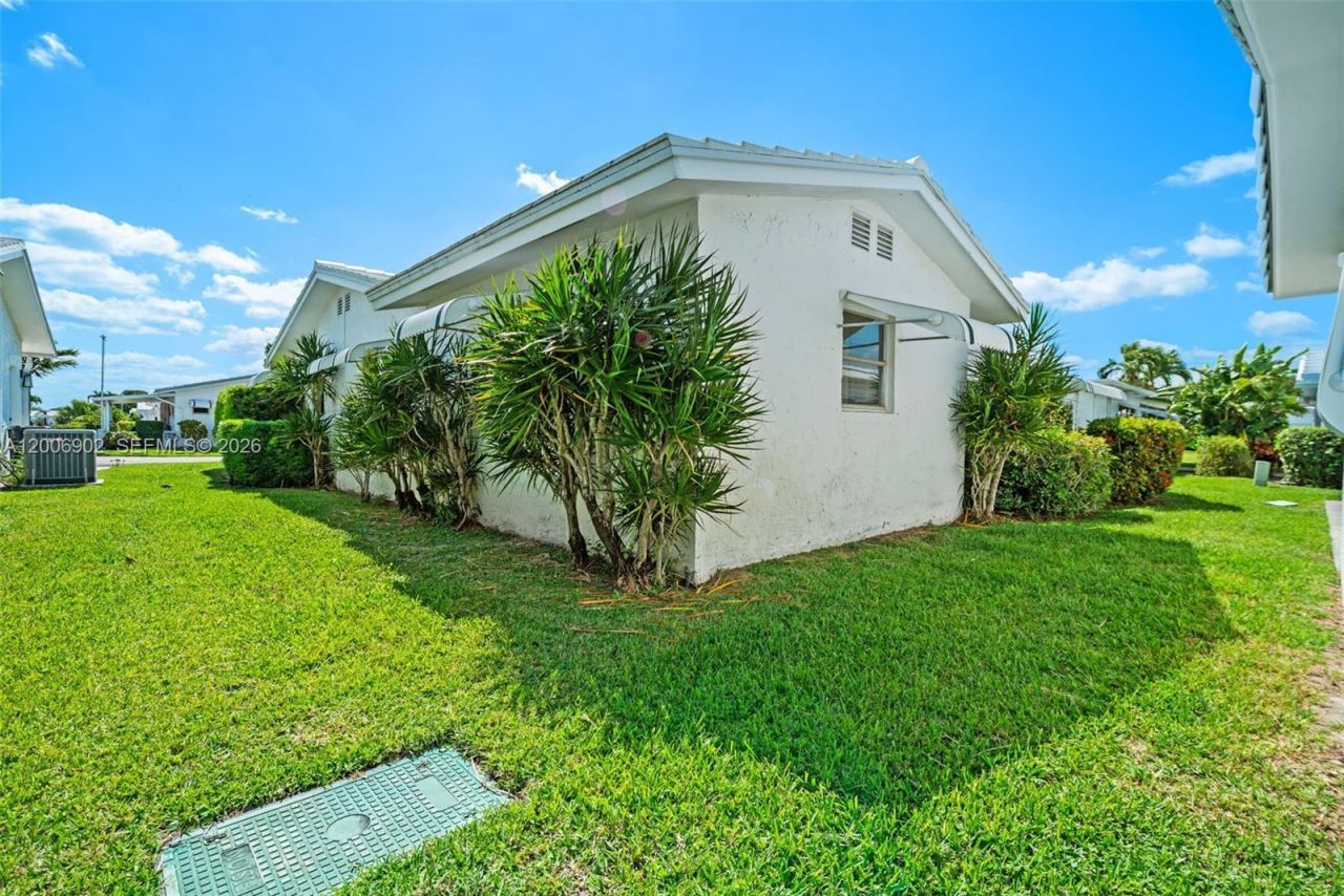 2103 SW 20th Cir , Boynton Beach, FL 33426 Photo