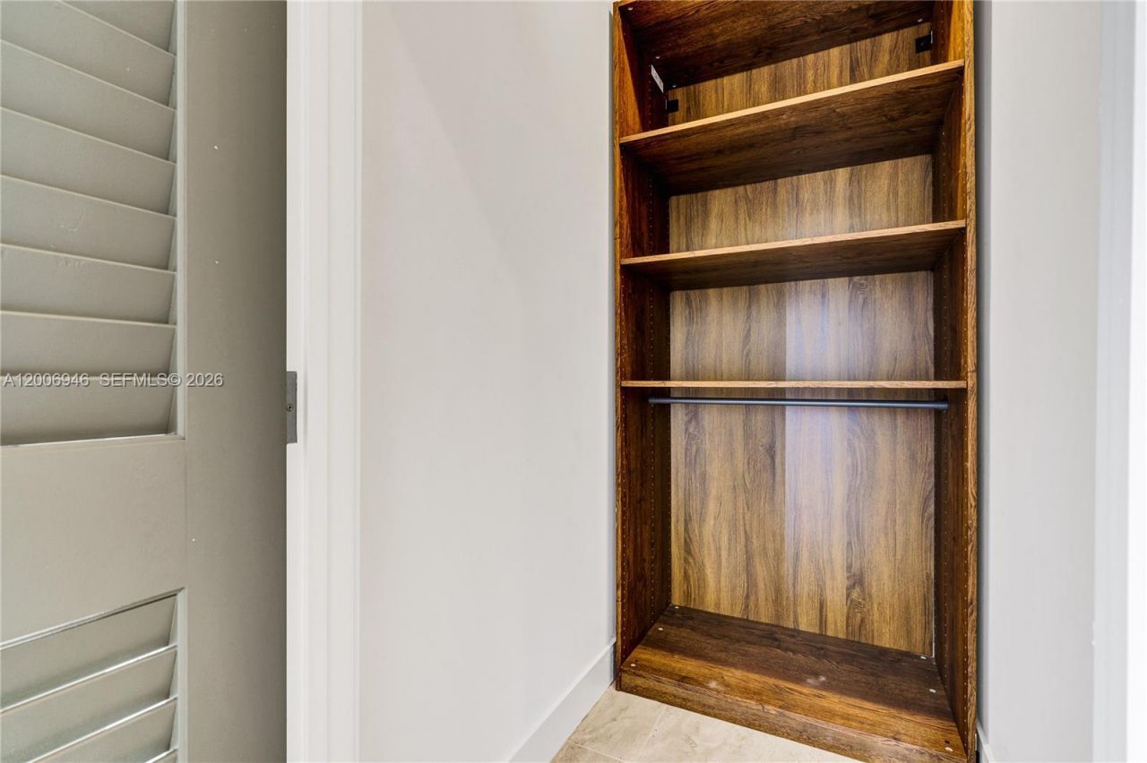 2887 SW 33rd Ave , Unit 2887, Miami, FL 33133 Photo