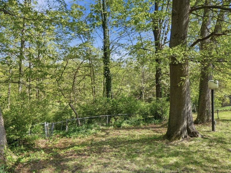 5228 Ponderosa Drive, Cincinnati, OH 45239 Photo 51