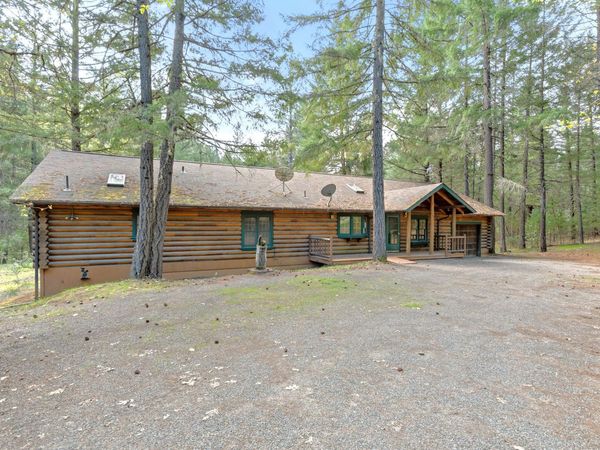 453 Glendon Road, Kerby, OR 97531