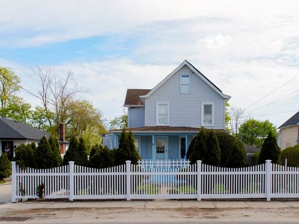 8 Brightside Avenue , Central Islip, NY 11722