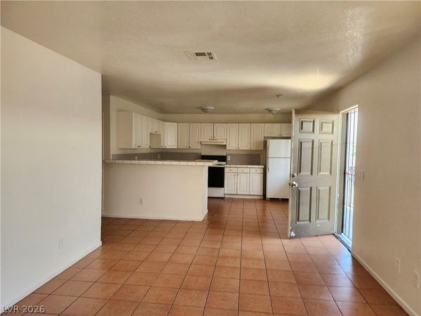 3437 E Cheyenne Avenue , Unit D, North Las Vegas, NV 89030