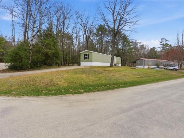 15 Blue Rock Road , Unit 12, Monmouth, ME 04259