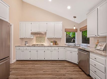 125 Taunton, Folsom, CA 95630 Photo