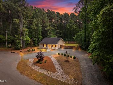 9004 Habitat Circle, Chapel Hill, NC 27516