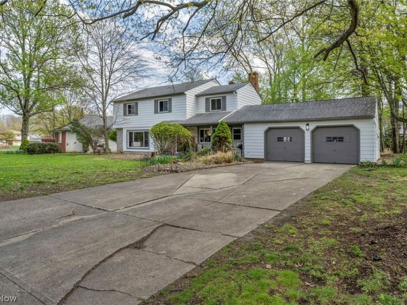 24720 Dundee Drive , Richmond Heights, OH 44143 Photo 4