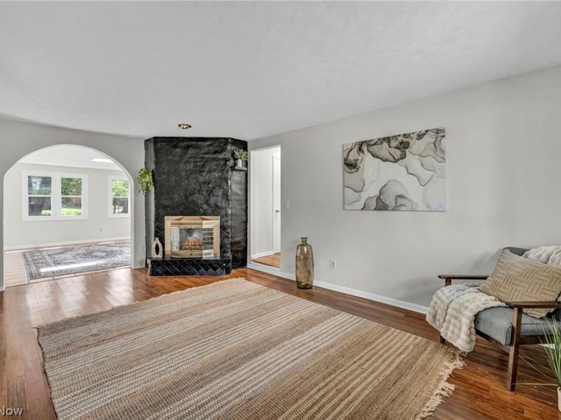 24720 Dundee Drive , Richmond Heights, OH 44143 Photo 7