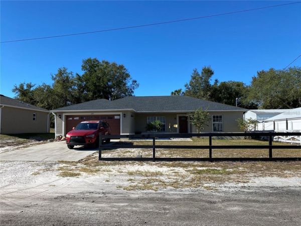 620 CHESTNUT AVENUE, ORANGE CITY, FL 32763