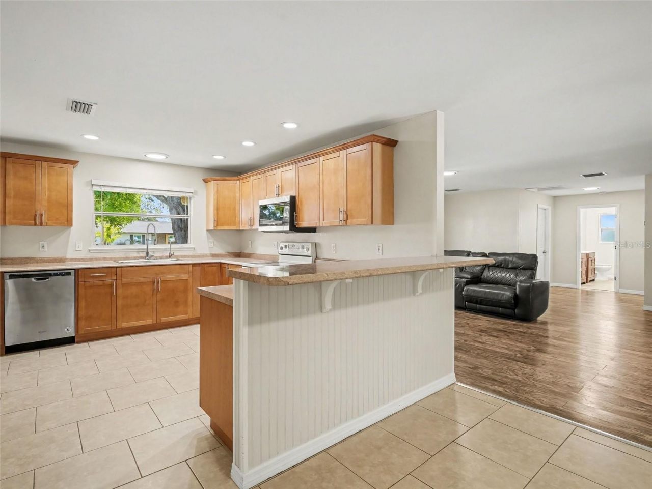 704 S Lockwood Ridge Road, Sarasota, FL 34237 Photo