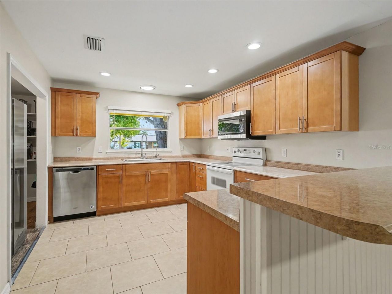 704 S Lockwood Ridge Road, Sarasota, FL 34237 Photo