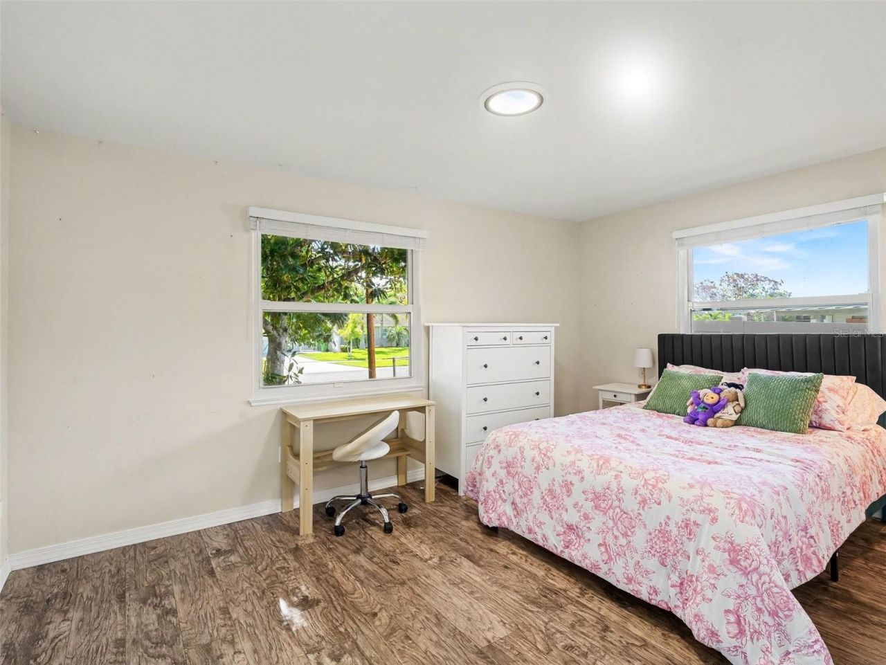 704 S Lockwood Ridge Road, Sarasota, FL 34237 Photo