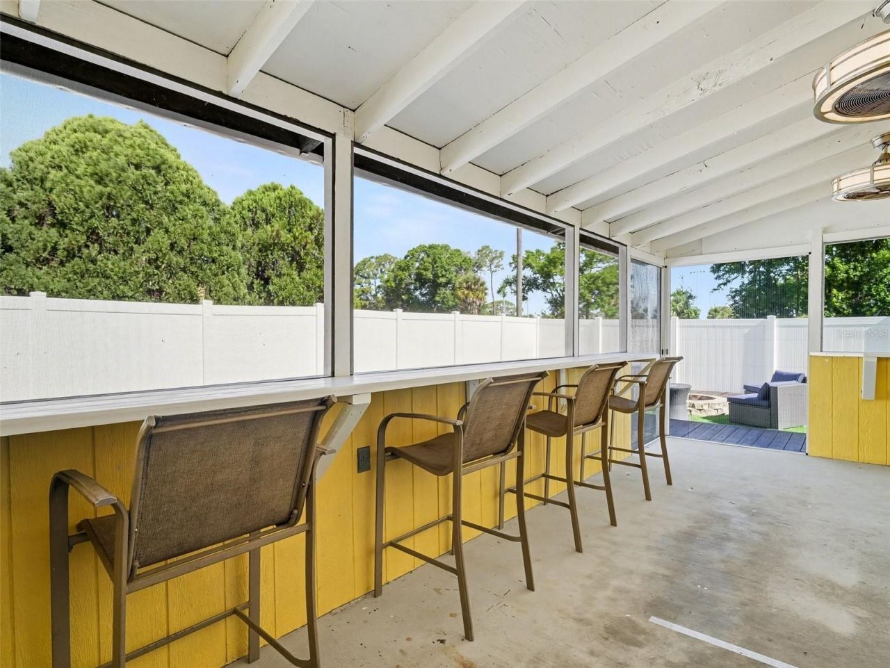 704 S Lockwood Ridge Road, Sarasota, FL 34237 Photo