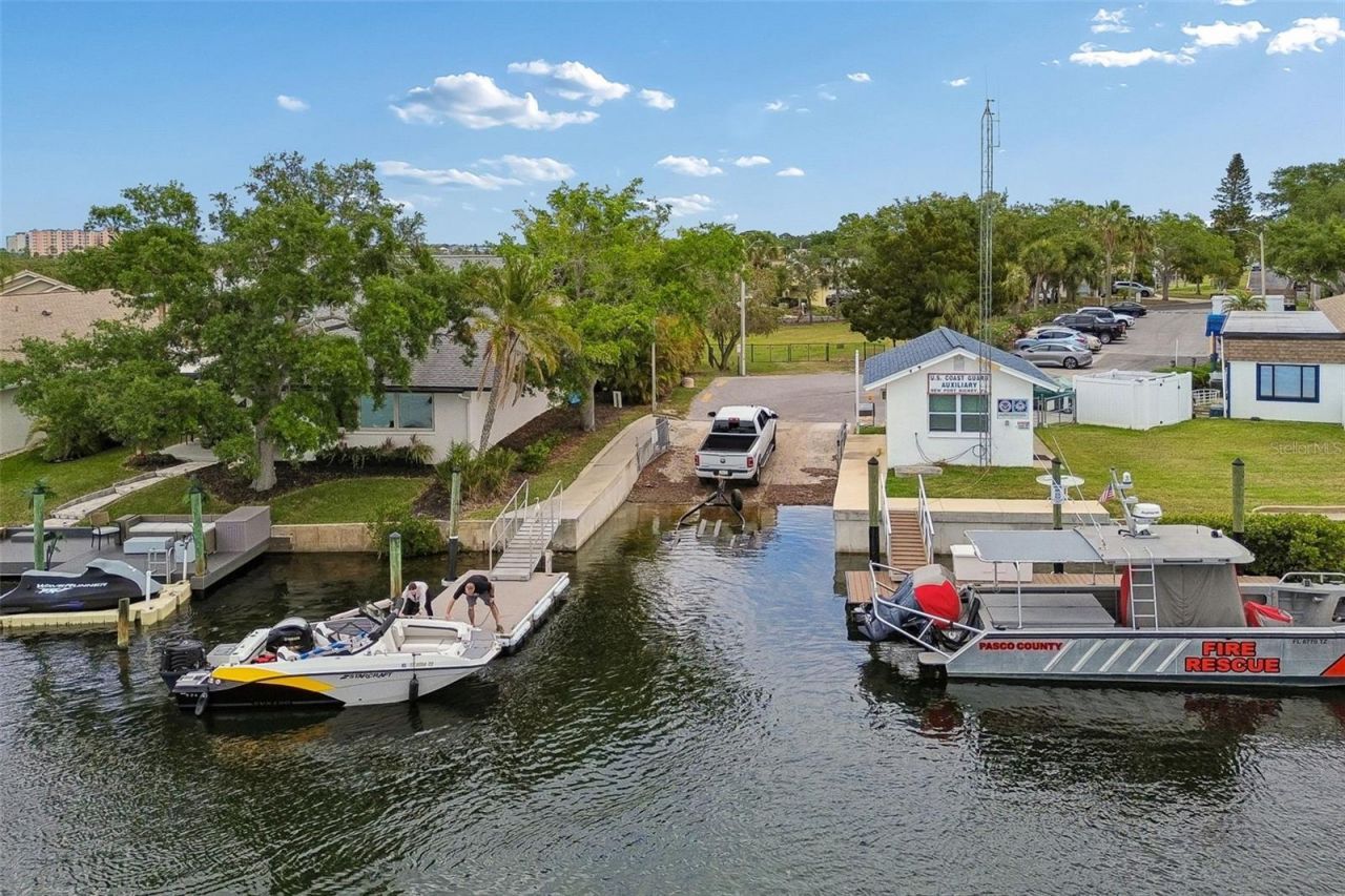 5440 Leahy Lane, New Port Richey, FL 34652 Photo