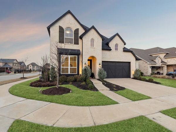 1812 Mcdougall Creek, Van Alstyne, TX 75495