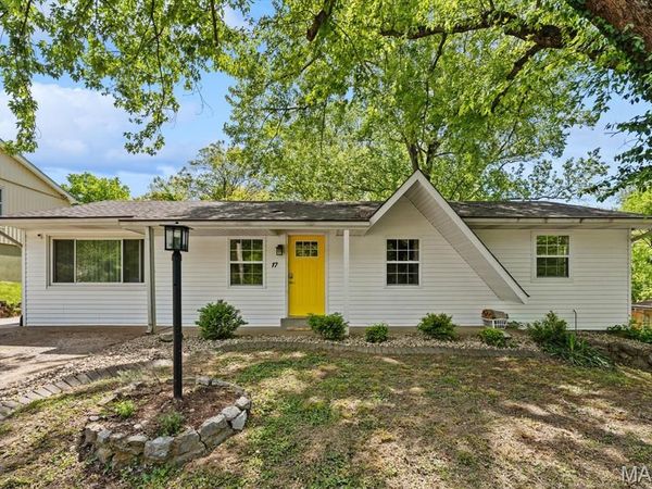 17 Highwood Lane, Belleville, IL 62223