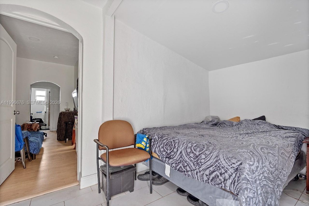 3035 NW 93rd St , Miami, FL 33147 Photo