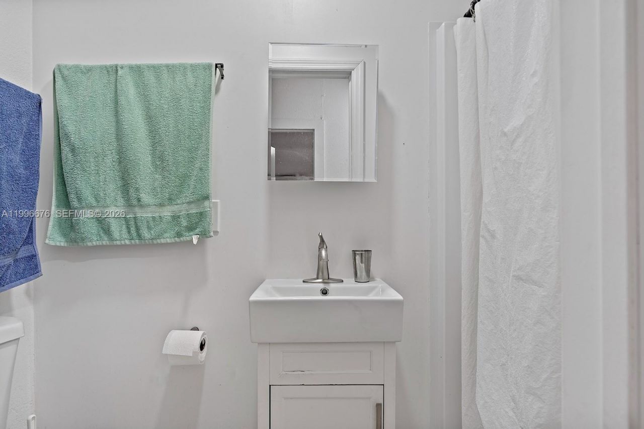 3035 NW 93rd St , Miami, FL 33147 Photo