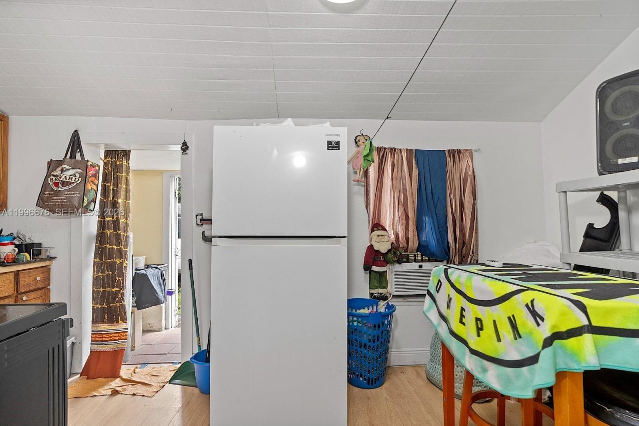 3035 NW 93rd St , Miami, FL 33147 Photo