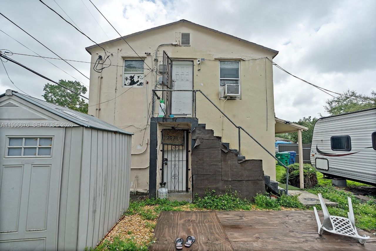 3035 NW 93rd St , Miami, FL 33147 Photo