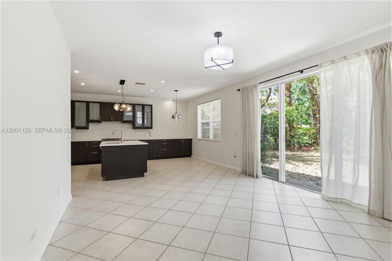 4808 SW 157th Way , Unit 1, Miramar, FL 33027 Photo