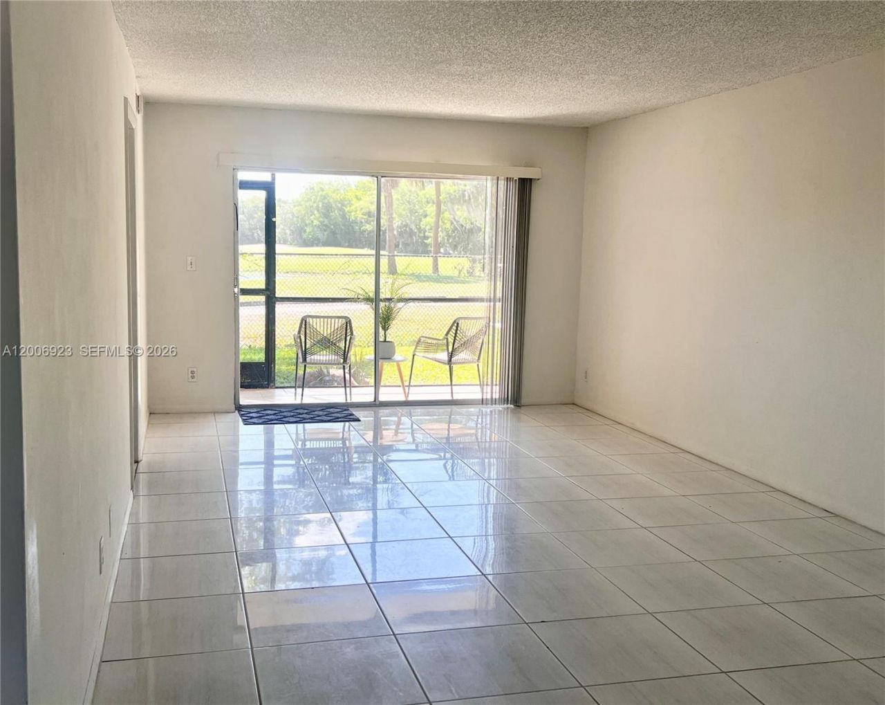 8060 Fairview Dr, Unit 101, Tamarac, FL 33321 Photo