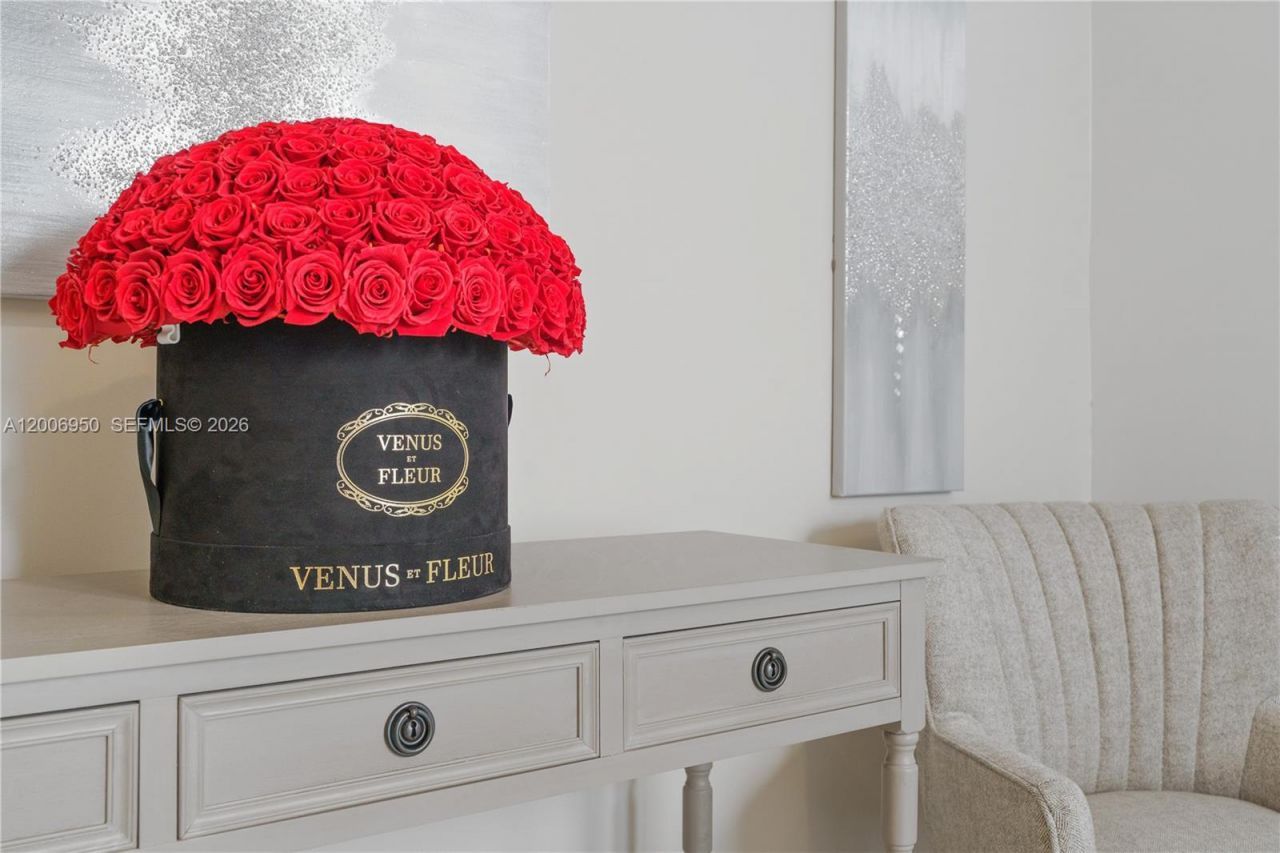 2889 SW 33rd Ave , Unit 2889, Miami, FL 33133 Photo