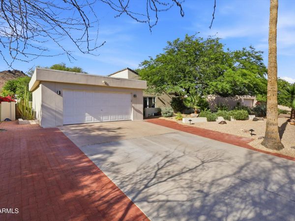1634 E ECHO Lane, Phoenix, AZ 85020
