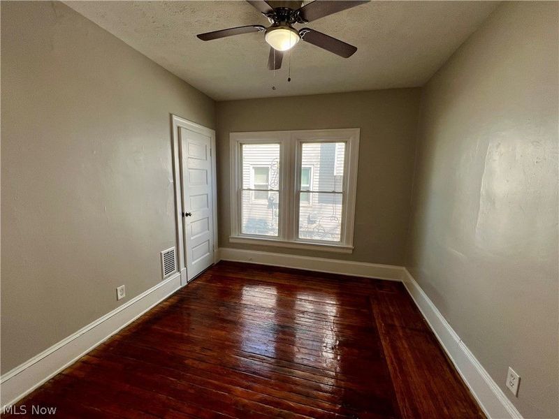 1334 W 89th Street , Cleveland, OH 44102 Photo 9