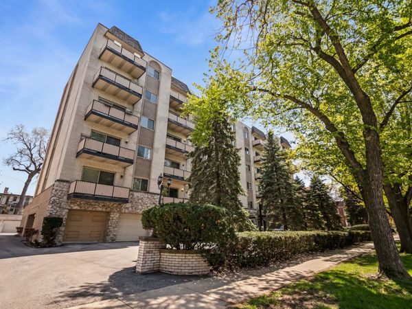 4125 N Keystone Avenue , Unit 202, Chicago, IL 60641