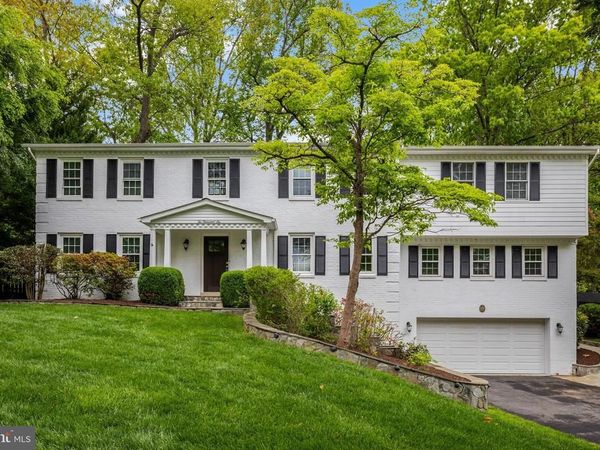 2006 CARRIAGE COURT, VIENNA, VA 22181