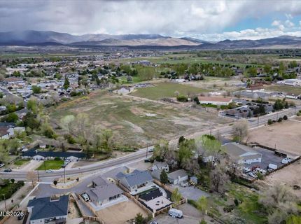 1202 Gilman Avenue, Gardnerville, NV 89410 Photo
