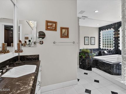 5925 Lake Geneva Drive, Reno, NV 89511 Photo