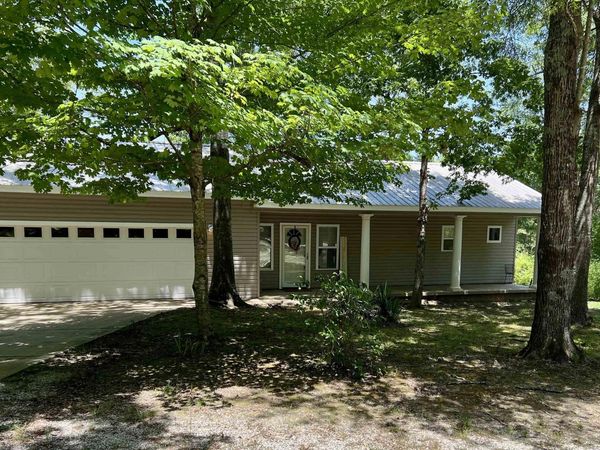 153 Thompson Road, Arkadelphia, AR 71923