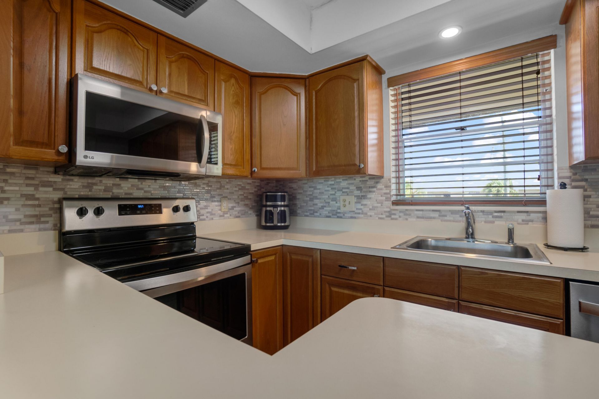 306 S Circle Dr S S, Unit 203, Boynton Beach, FL 33435 Photo