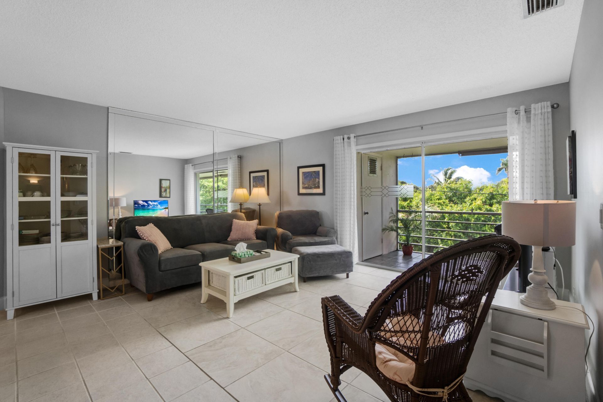 306 S Circle Dr S S, Unit 203, Boynton Beach, FL 33435 Photo