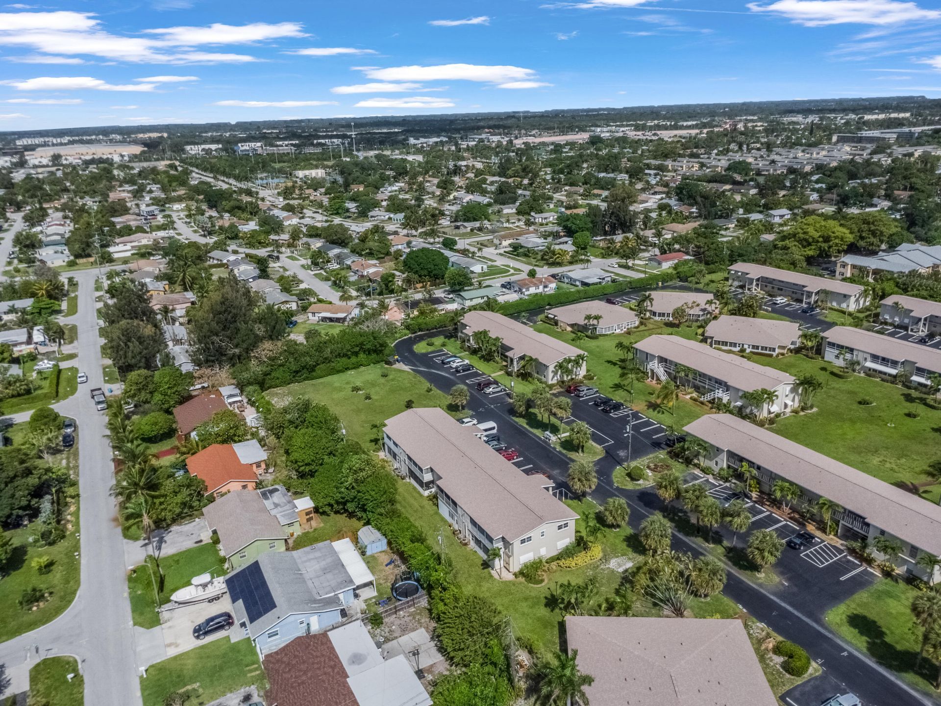 306 S Circle Dr S S, Unit 203, Boynton Beach, FL 33435 Photo