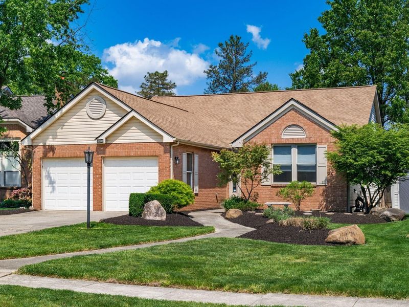 7600 Torrey Pines Court, Pickerington, OH 43147 Photo 3