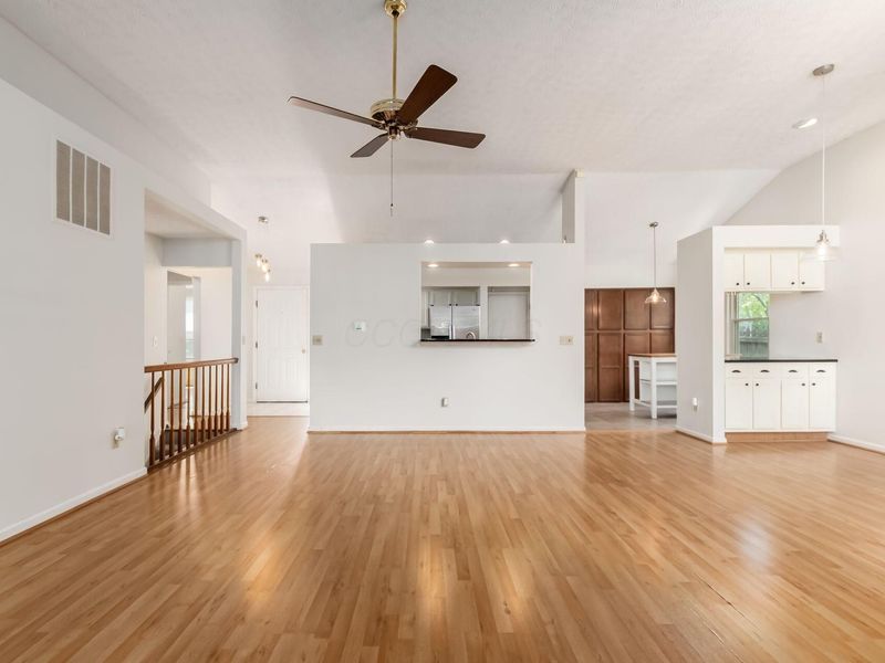 7600 Torrey Pines Court, Pickerington, OH 43147 Photo 9