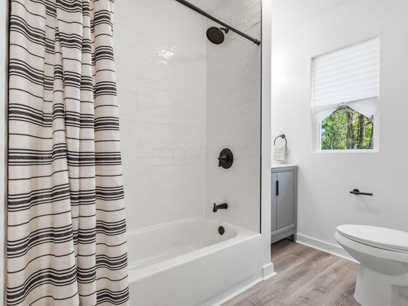 7174 London Groveport Road, Grove City, OH 43123 Photo 11