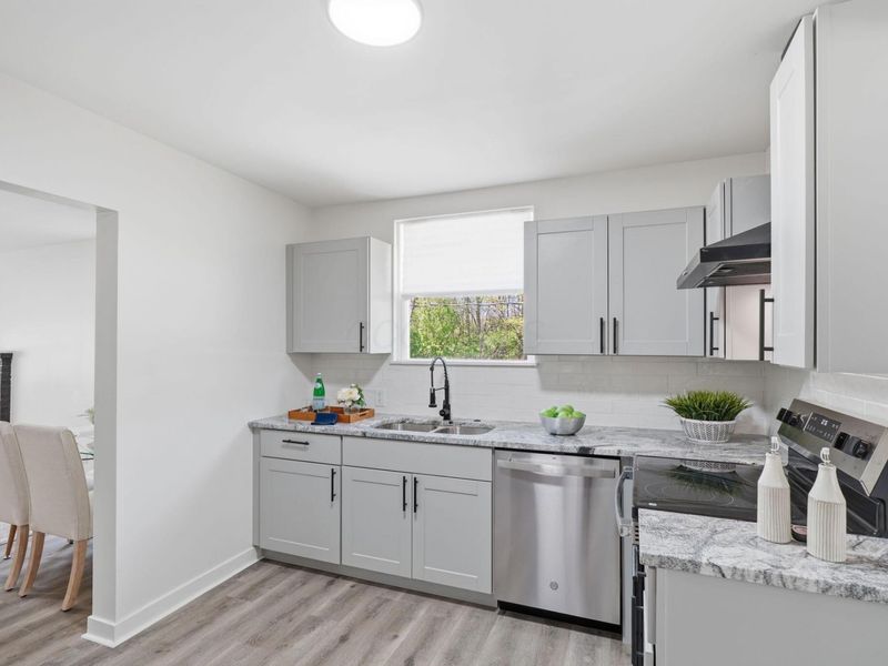 7174 London Groveport Road, Grove City, OH 43123 Photo 18