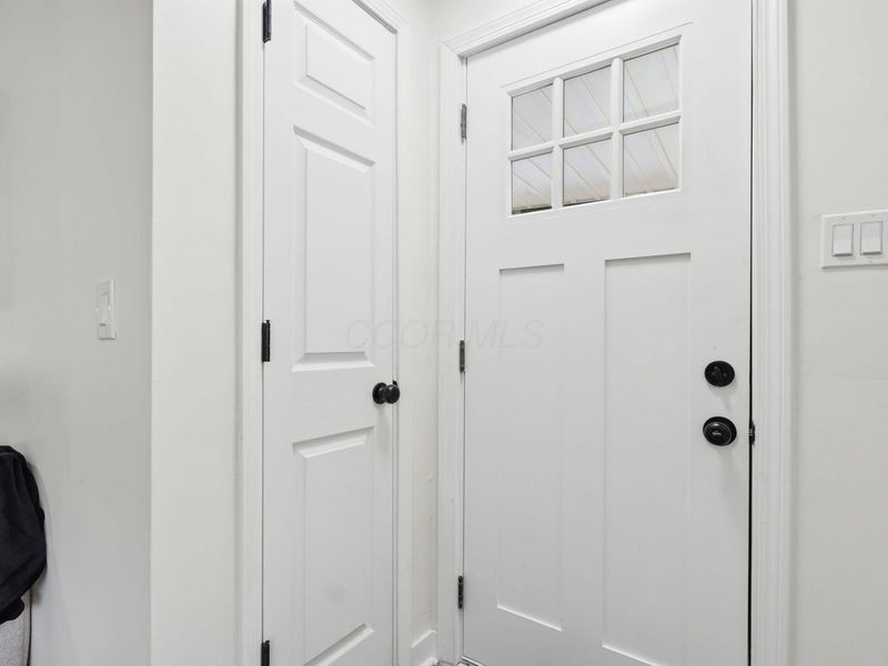 7174 London Groveport Road, Grove City, OH 43123 Photo 4