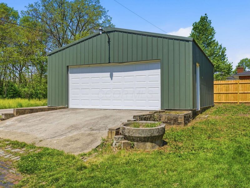 7174 London Groveport Road, Grove City, OH 43123 Photo 54