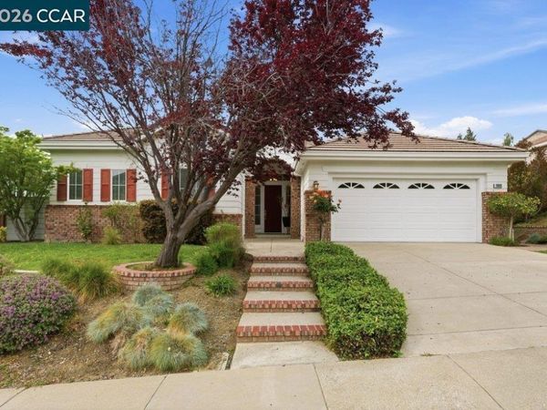 1009 Rolling Woods Way, Concord, CA 94521